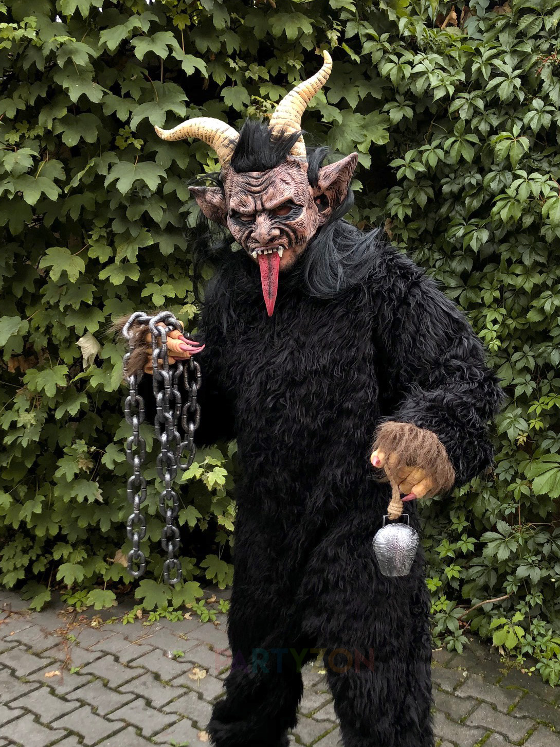 kozich pro certa krampus cerny kostym